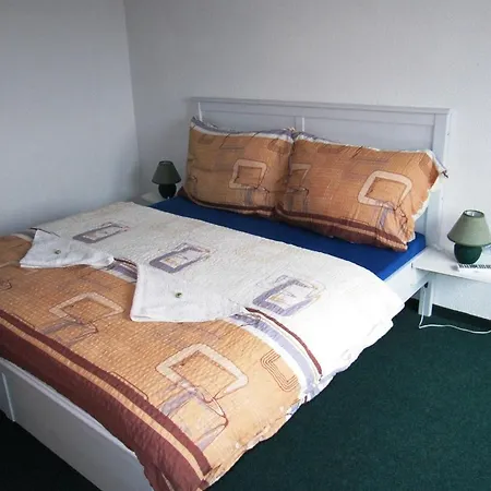 Privat Pallo 3*